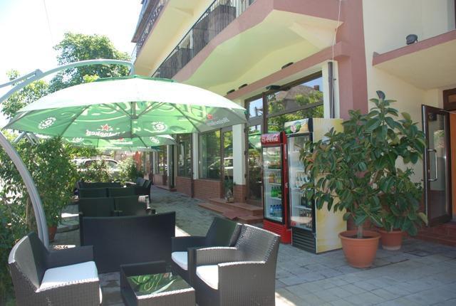 Hotel Coliseum Calafat Extérieur photo